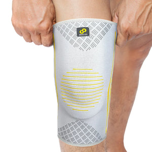 NEW ! ! (*patented)<br/>BRACOO KS91 Knee Fulcrum Sleeve Breathable with Ergonomic Cushion Pad (pair)